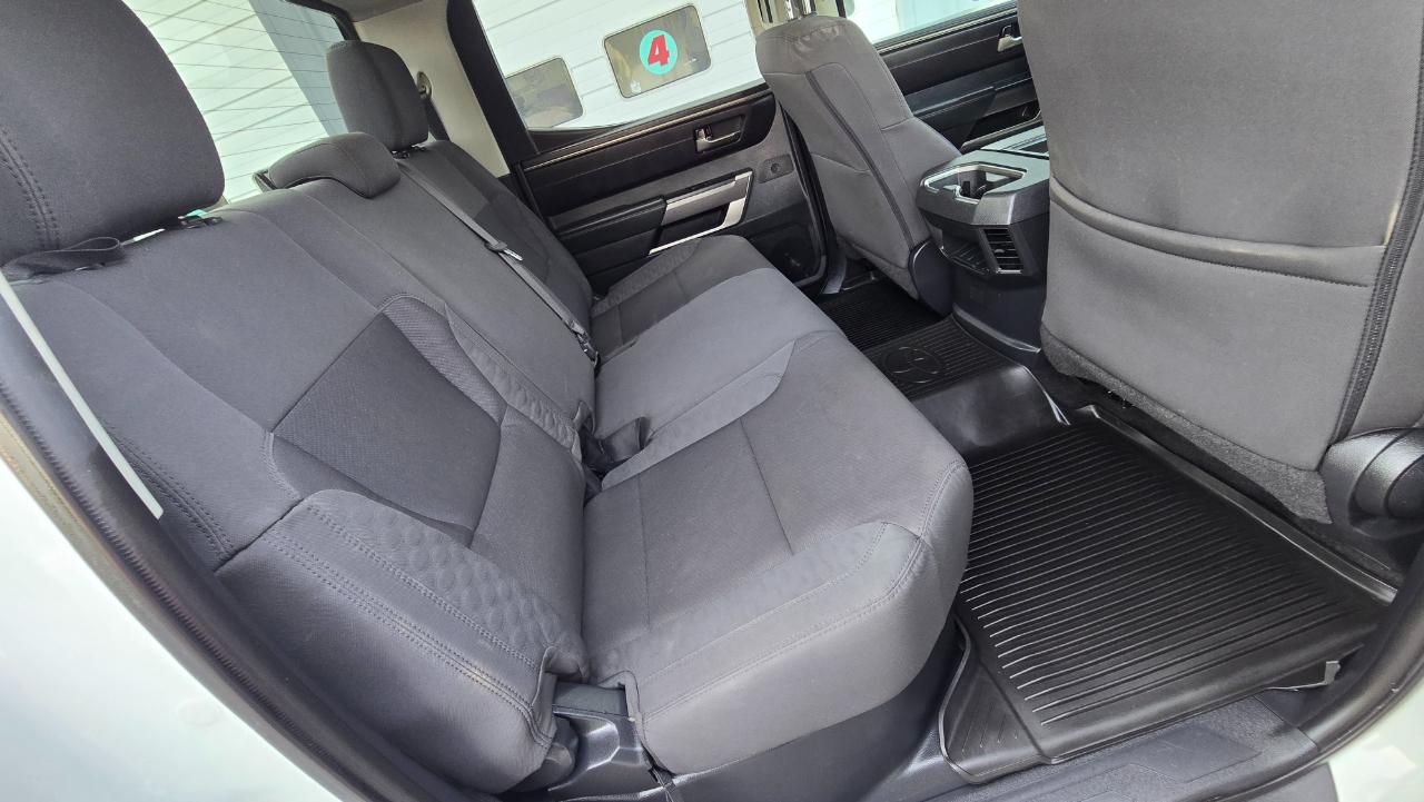 Toyota Tundra SR5 CrewMax 4WD 2023
