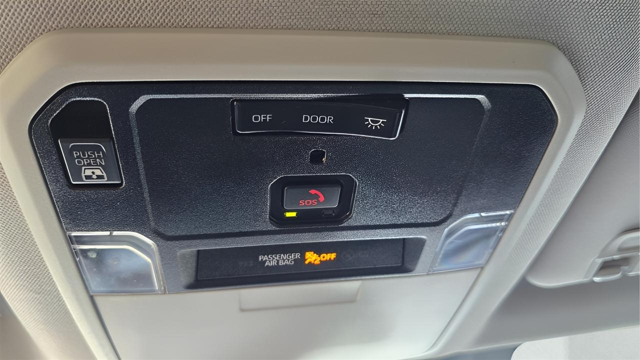 Toyota Tundra SR5 CrewMax 4WD 2023