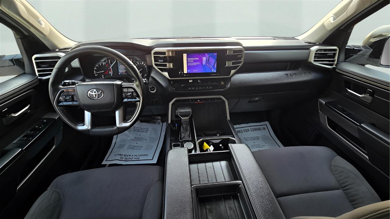 Toyota Tundra SR5 CrewMax 4WD 2023