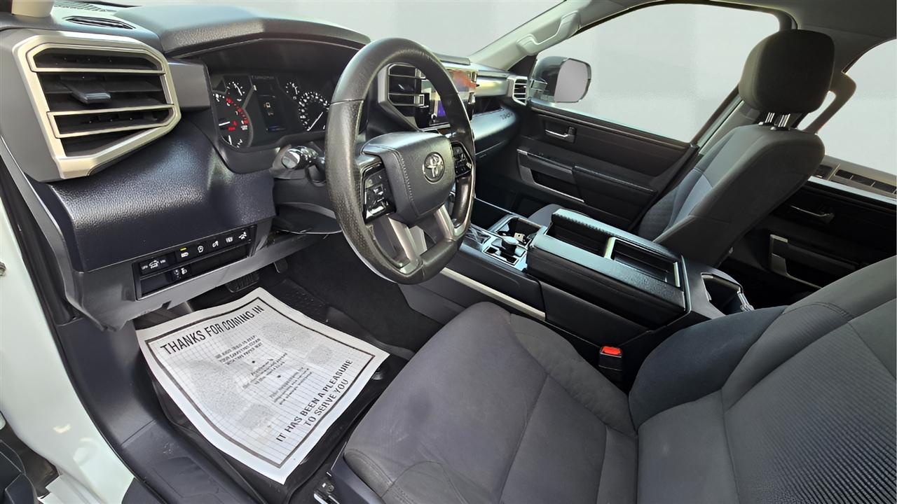 Toyota Tundra SR5 CrewMax 4WD 2023