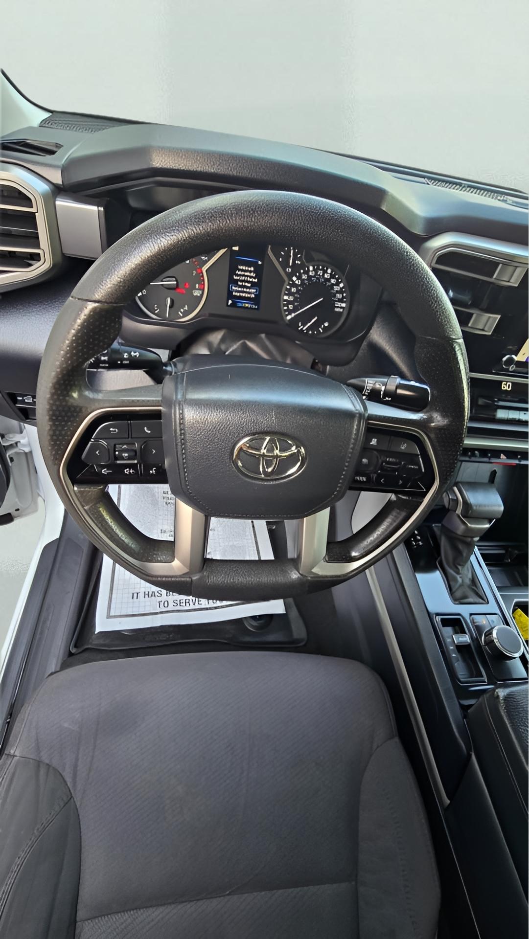 Toyota Tundra SR5 CrewMax 4WD 2023