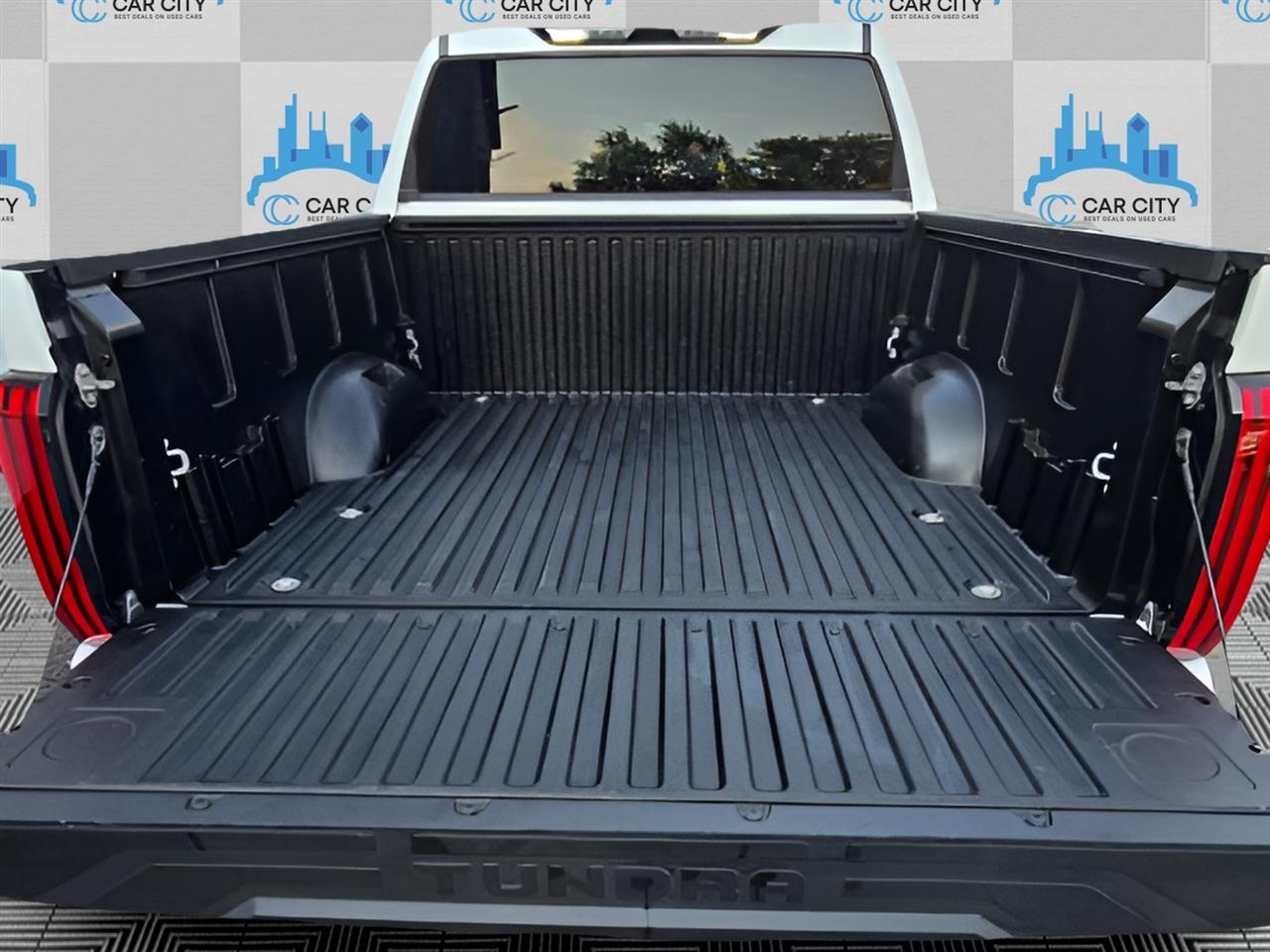 Toyota Tundra SR5 CrewMax 4WD 2023
