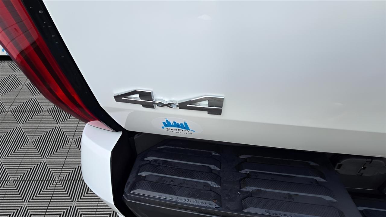 Toyota Tundra SR5 CrewMax 4WD 2023