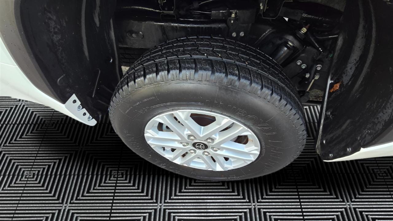 Toyota Tundra SR5 CrewMax 4WD 2023