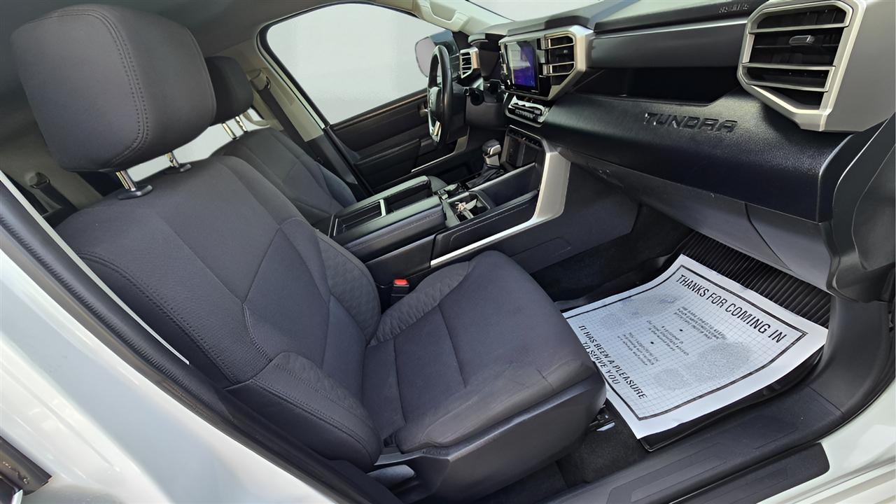 Toyota Tundra SR5 CrewMax 4WD 2023