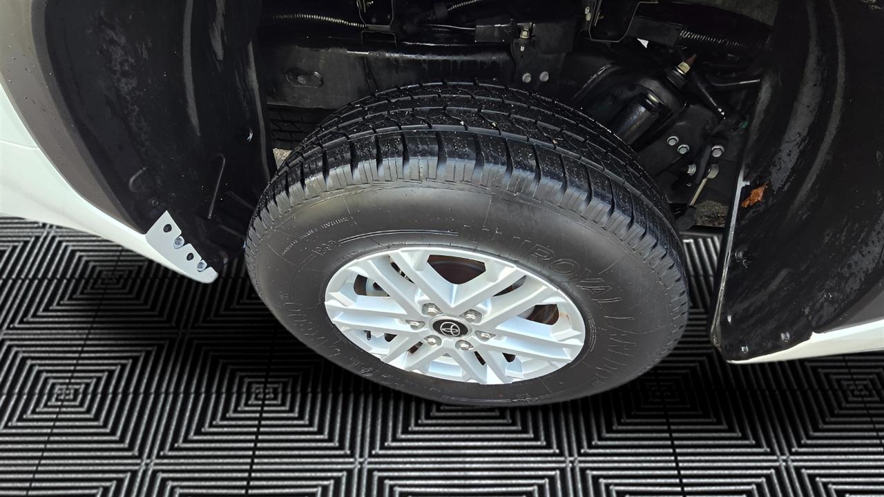 Toyota Tundra SR5 CrewMax 4WD 2023