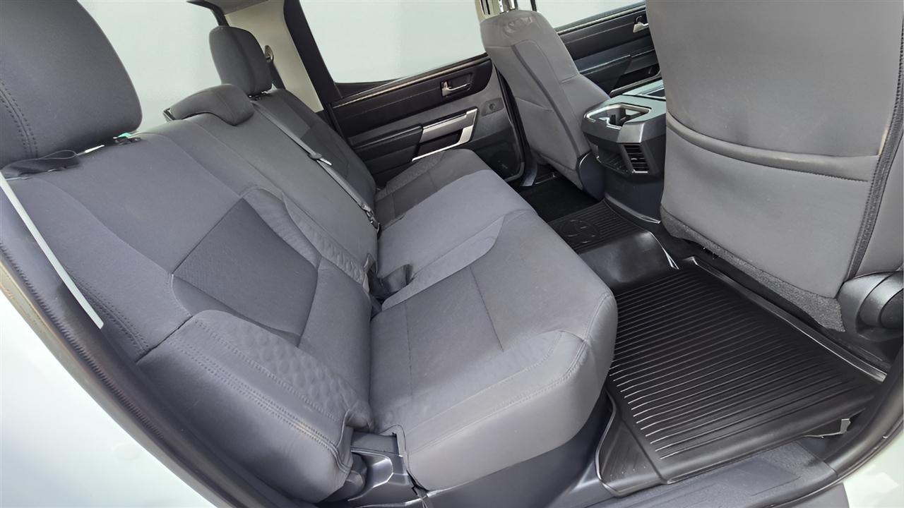 Toyota Tundra SR5 CrewMax 4WD 2023