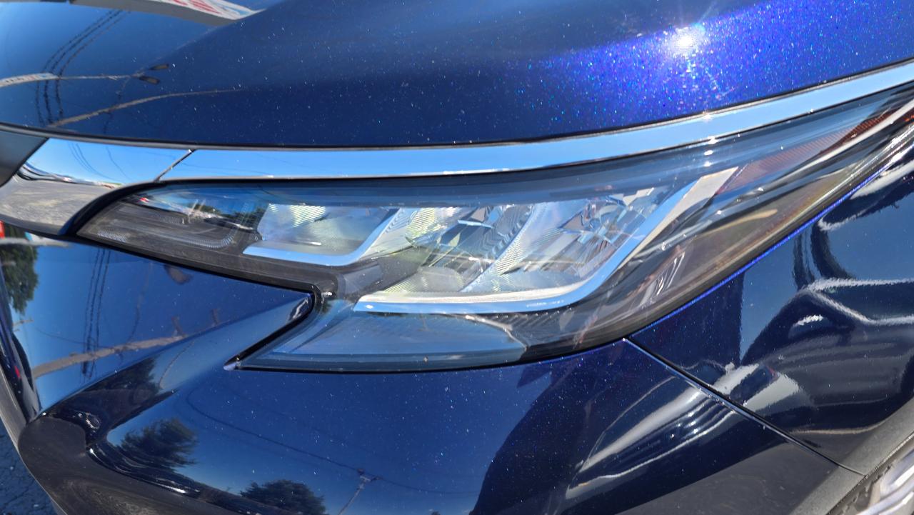 Toyota Sienna XLE 7-Passenger AWD 2022