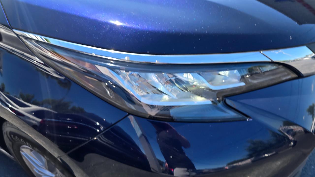 Toyota Sienna XLE 7-Passenger AWD 2022