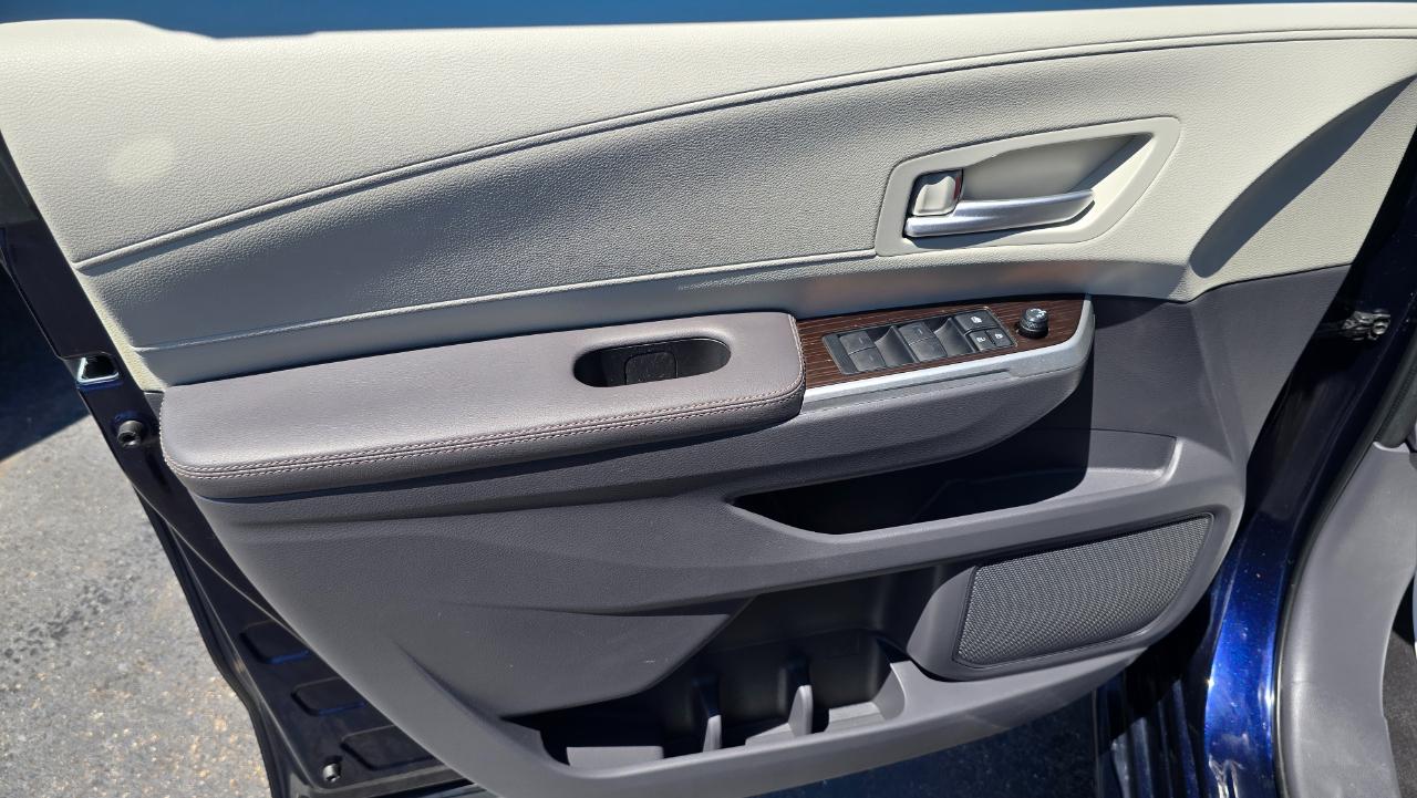 Toyota Sienna XLE 7-Passenger AWD 2022
