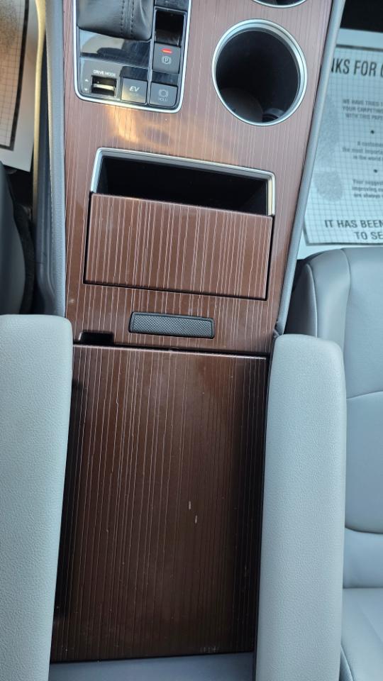 Toyota Sienna XLE 7-Passenger AWD 2022