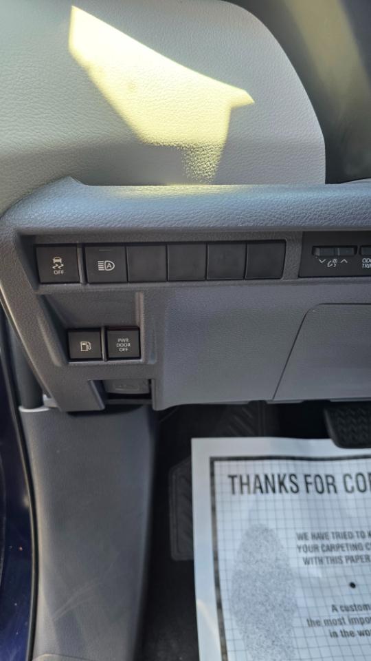 Toyota Sienna XLE 7-Passenger AWD 2022