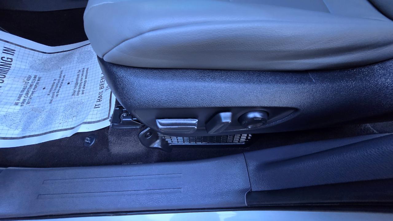 Toyota Sienna XLE 7-Passenger 2023
