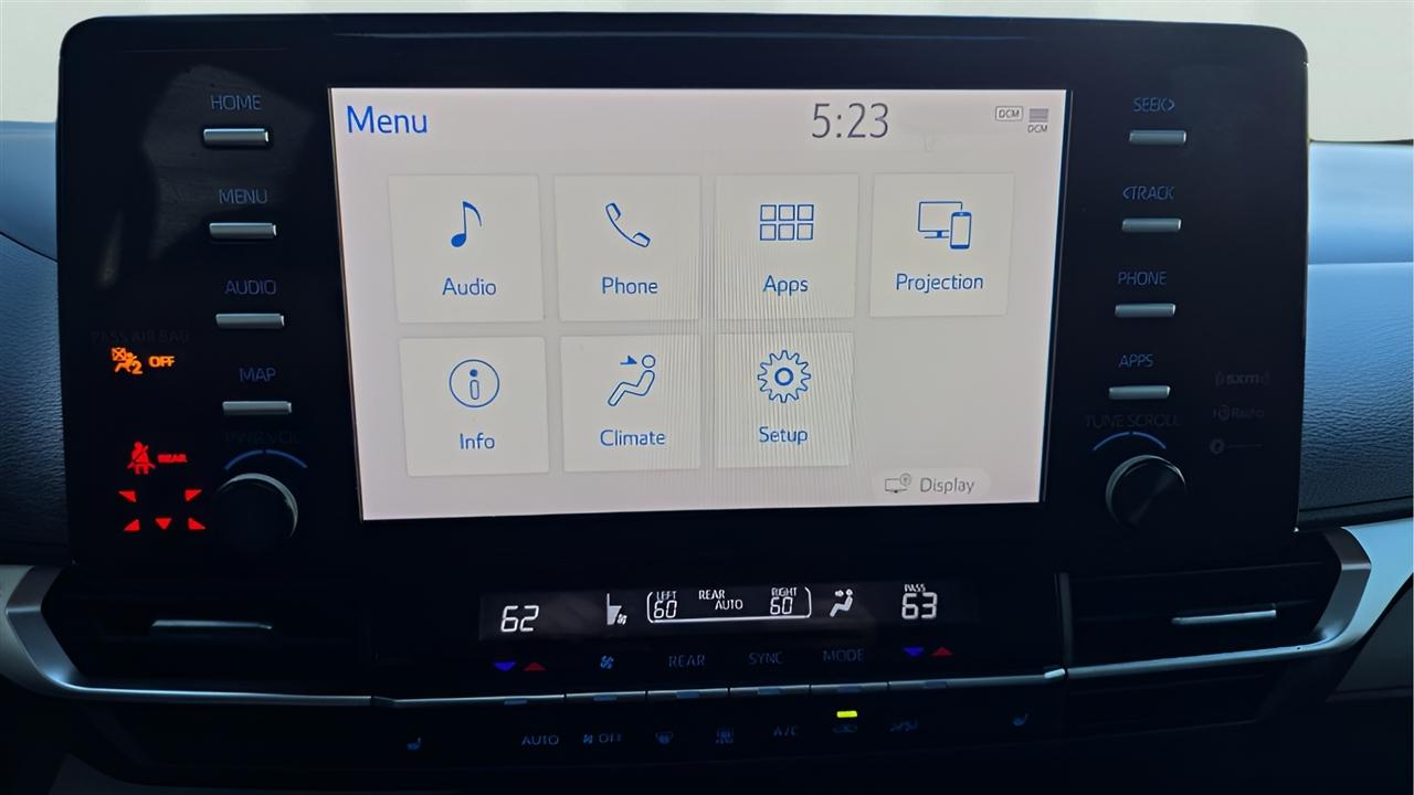 Toyota Sienna XLE 7-Passenger 2023