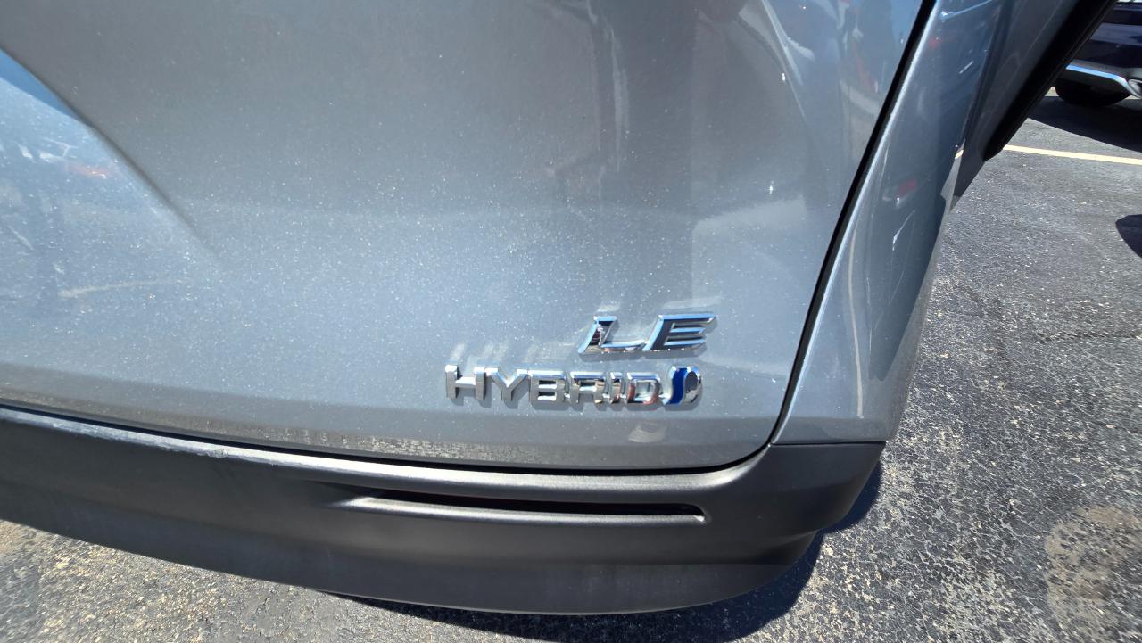 Toyota Sienna LE 8-Passenger AWD 2021