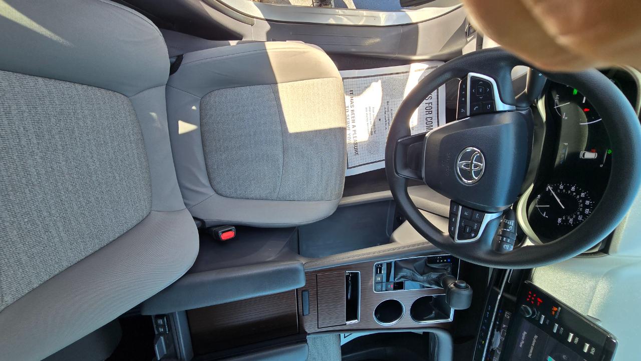 Toyota Sienna LE 8-Passenger AWD 2021
