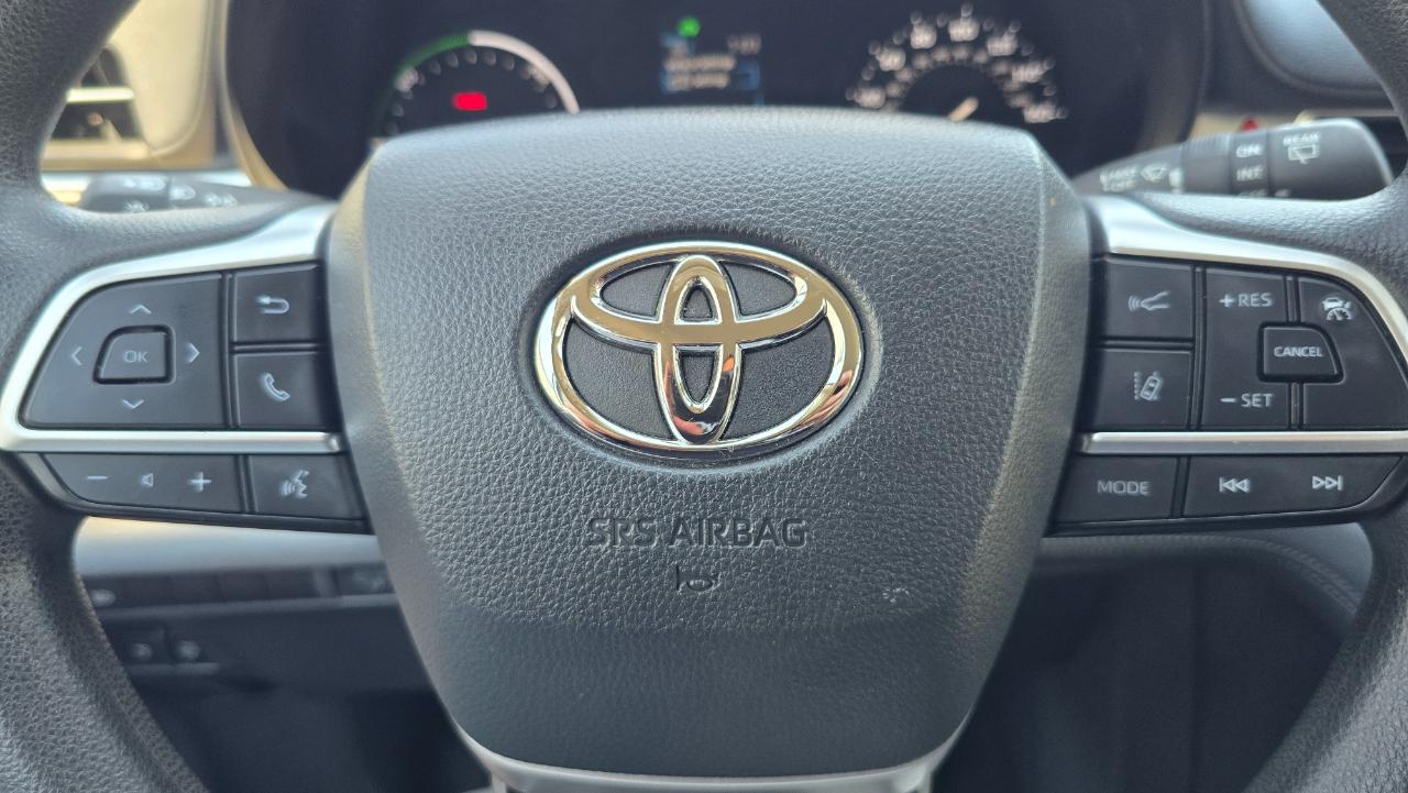 Toyota Sienna LE 8-Passenger AWD 2021