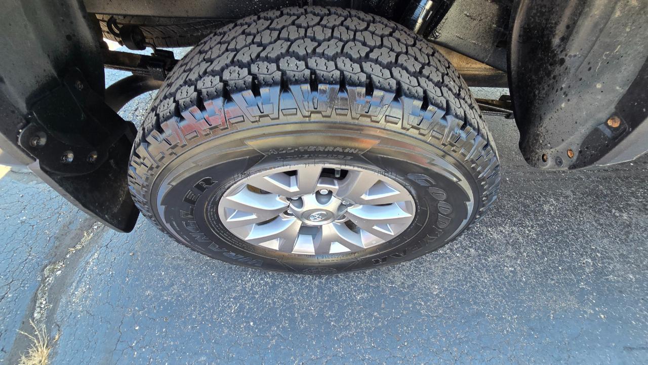 Toyota Tacoma SR5 Access Cab V6 6AT 4WD 2019