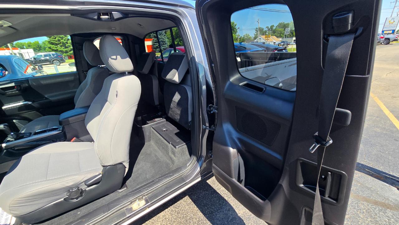 Toyota Tacoma SR5 Access Cab V6 6AT 4WD 2019