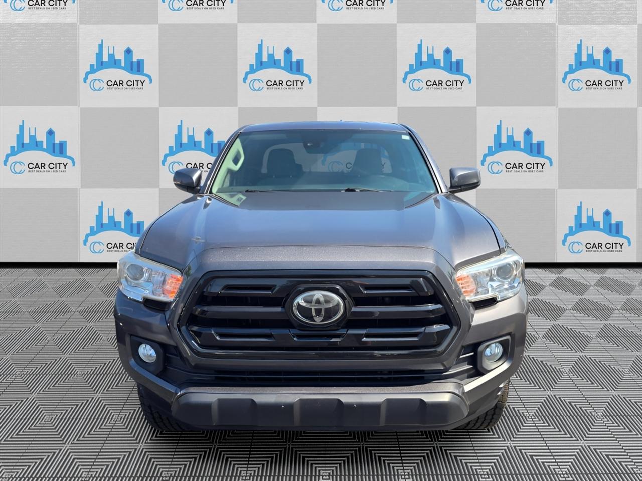 Toyota Tacoma SR5 Access Cab V6 6AT 4WD 2019
