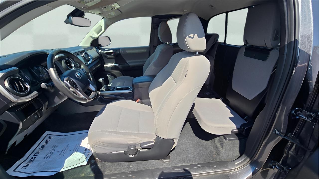Toyota Tacoma SR5 Access Cab V6 6AT 4WD 2019