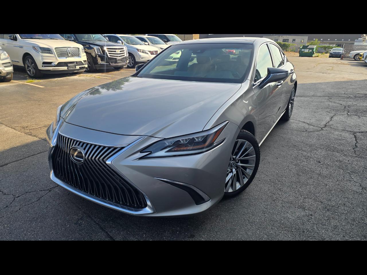 Lexus ES 350 Luxury 2019