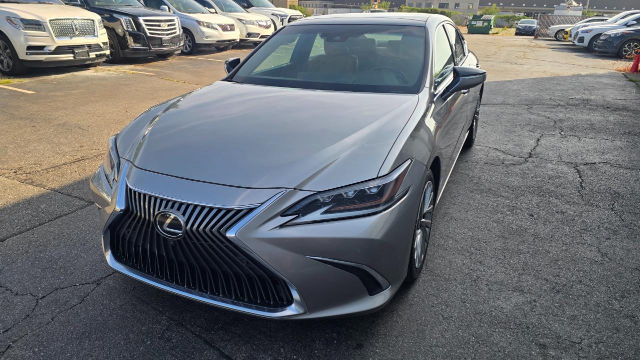Lexus ES 350 Luxury 2019