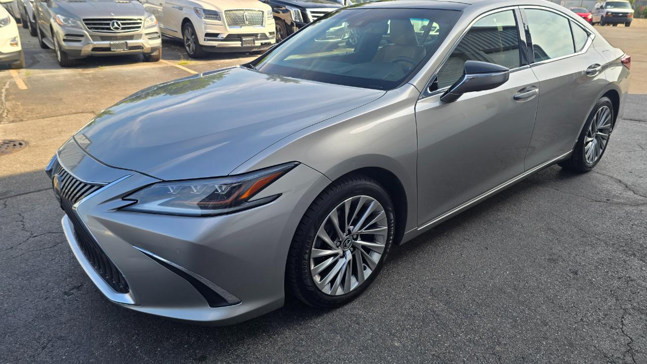 Lexus ES 350 Luxury 2019