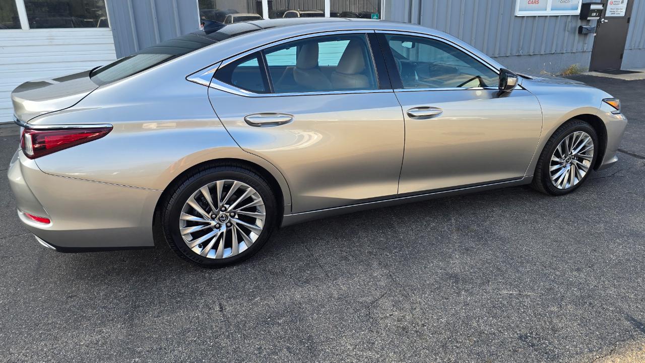 Lexus ES 350 Luxury 2019