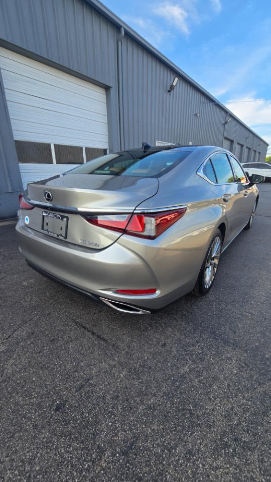 Lexus ES 350 Luxury 2019