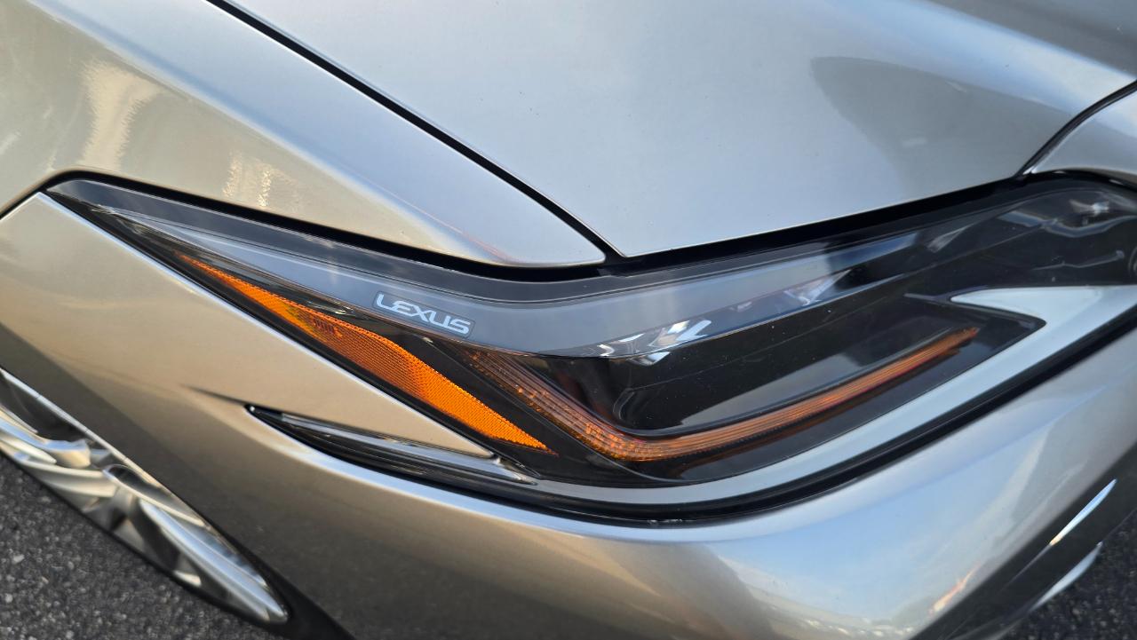 Lexus ES 350 Luxury 2019