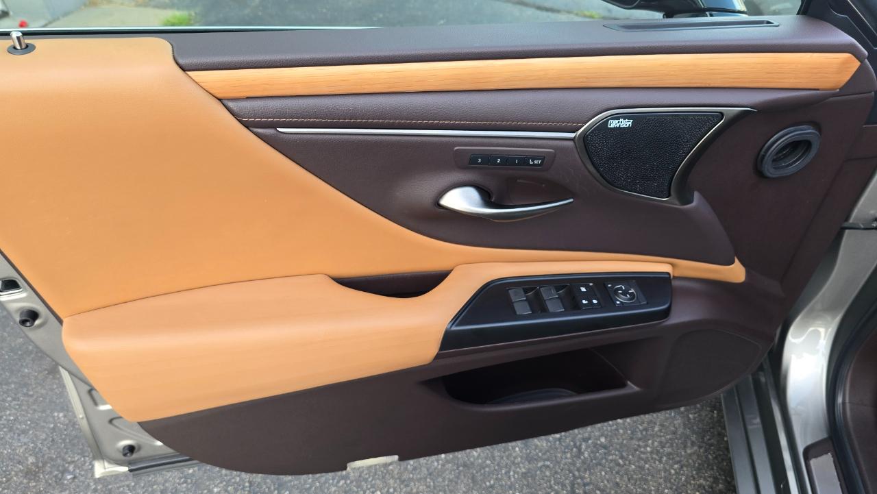 Lexus ES 350 Luxury 2019