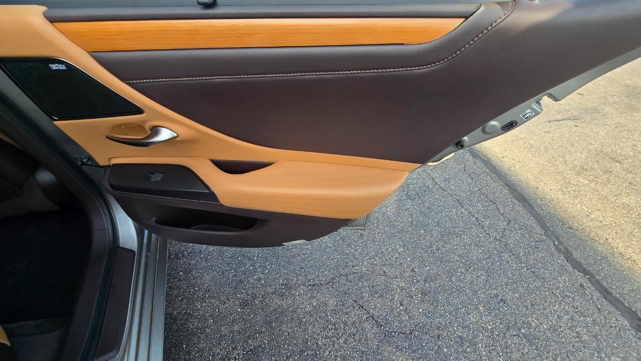 Lexus ES 350 Luxury 2019