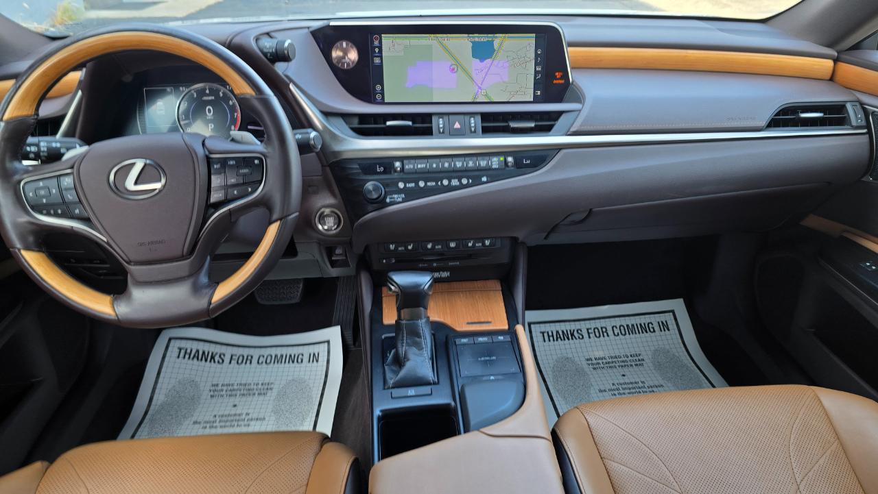 Lexus ES 350 Luxury 2019