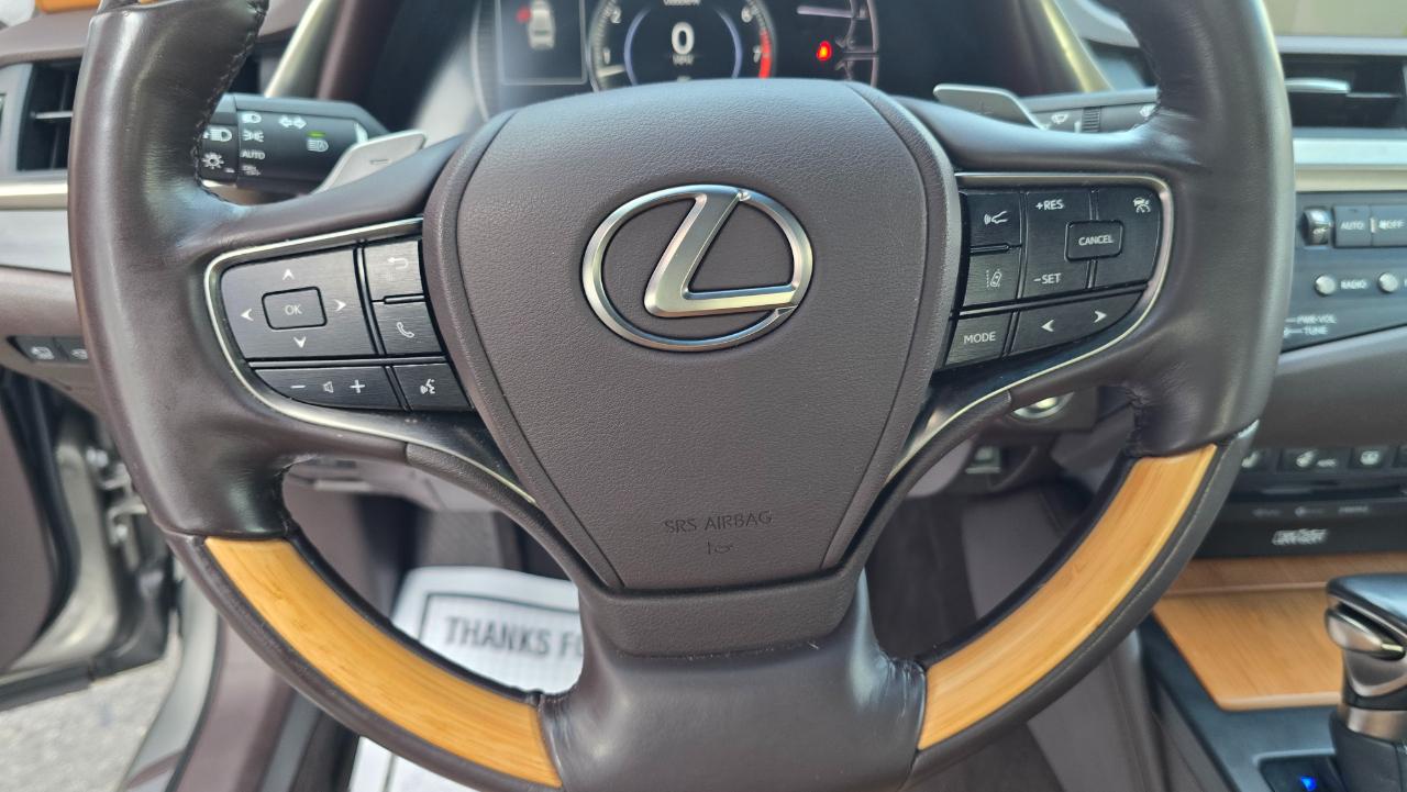 Lexus ES 350 Luxury 2019
