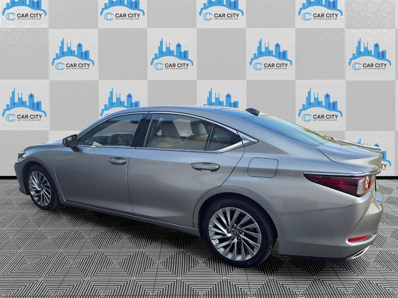 Lexus ES 350 Luxury 2019