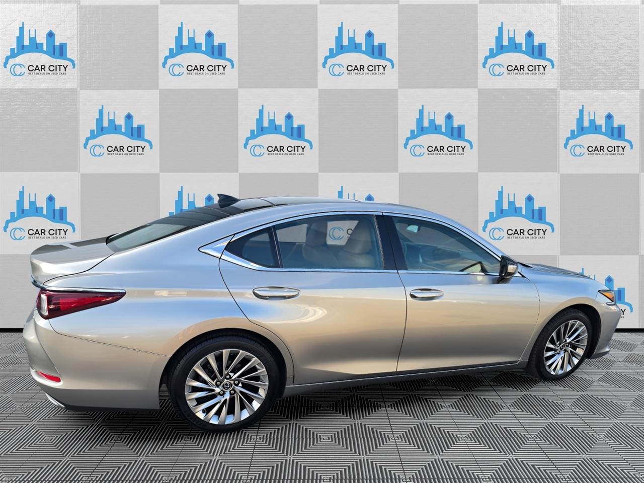 Lexus ES 350 Luxury 2019