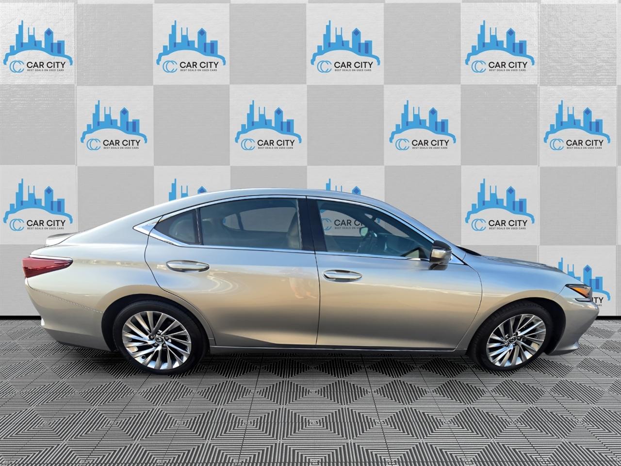 Lexus ES 350 Luxury 2019
