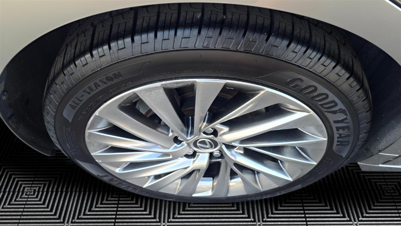 Lexus ES 350 Luxury 2019