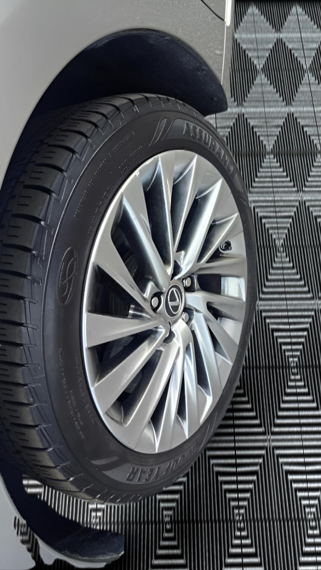 Lexus ES 350 Luxury 2019