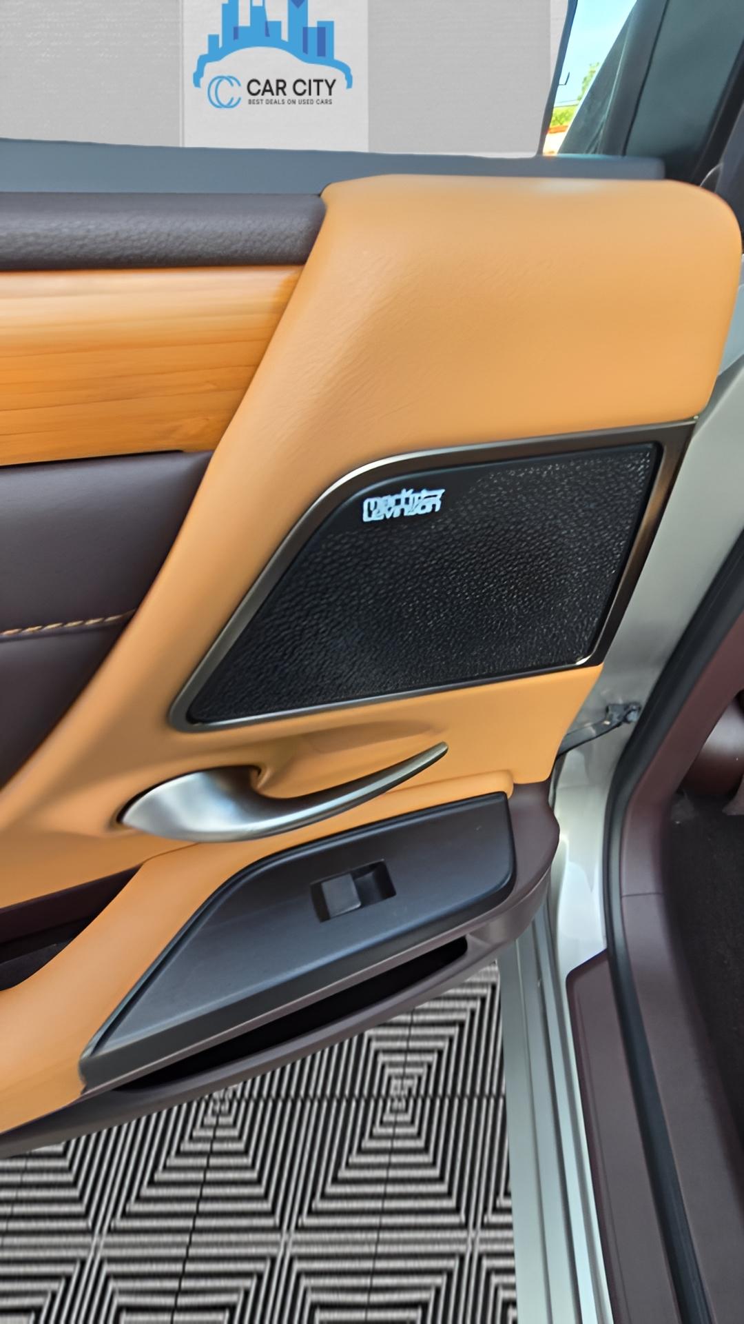 Lexus ES 350 Luxury 2019