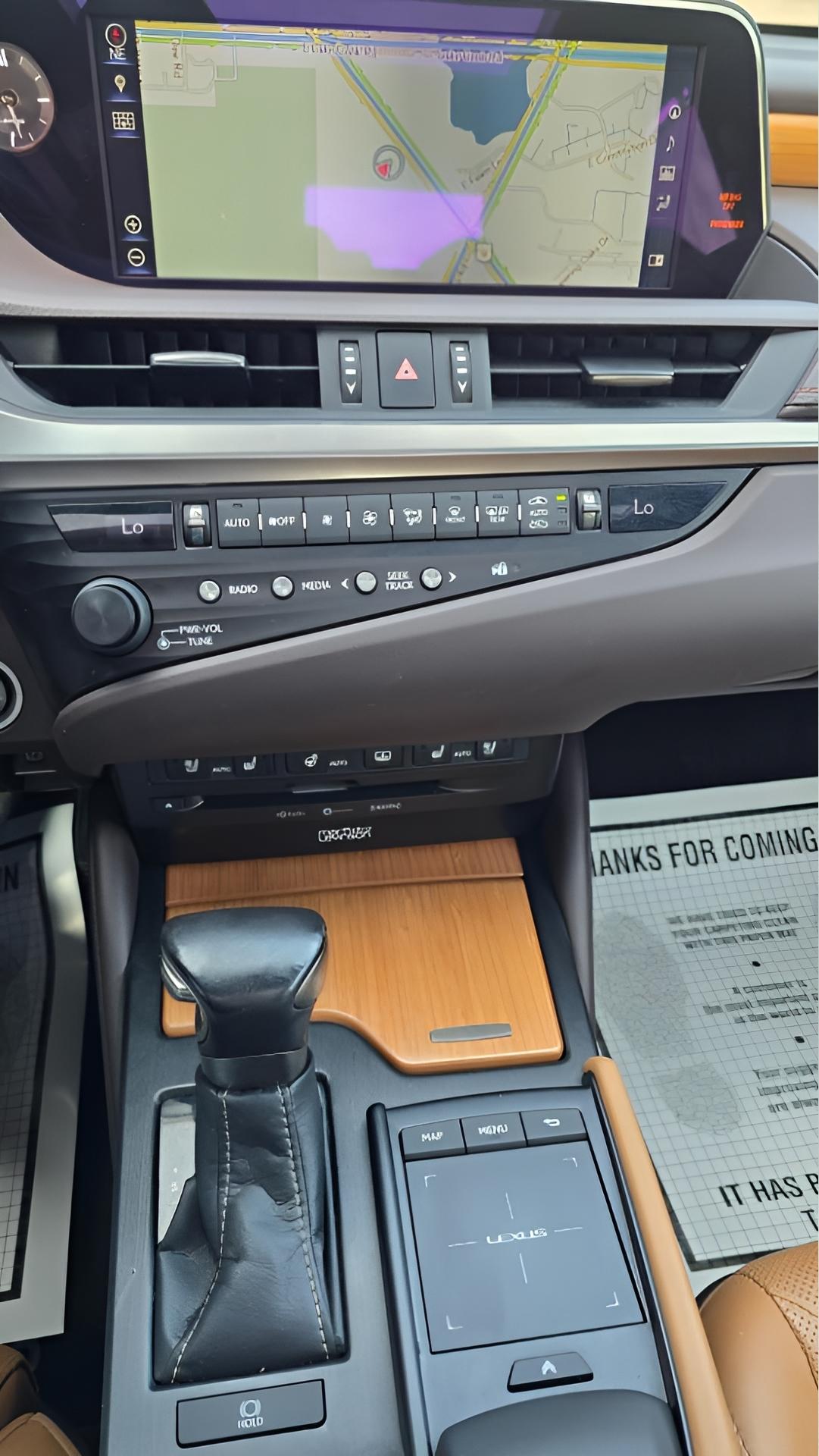 Lexus ES 350 Luxury 2019
