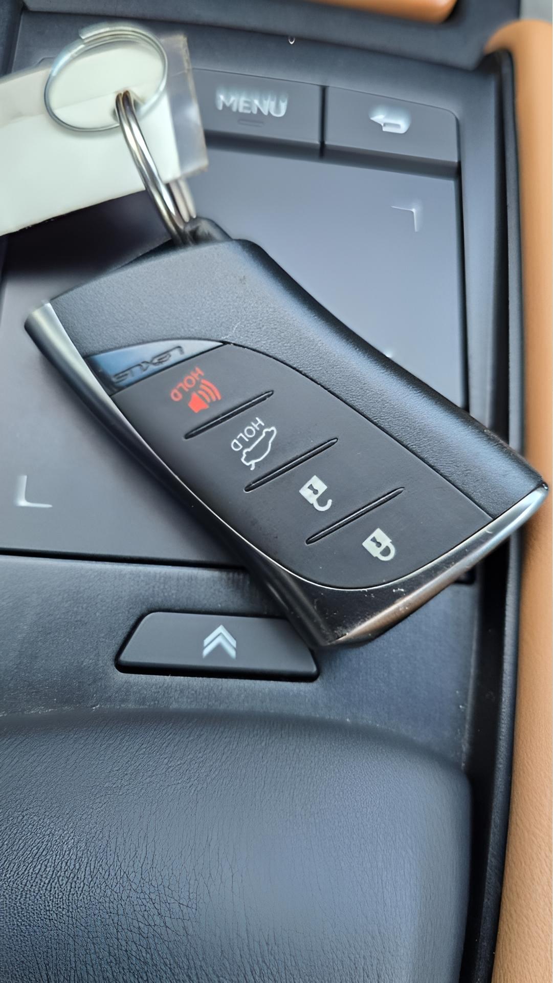 Lexus ES 350 Luxury 2019