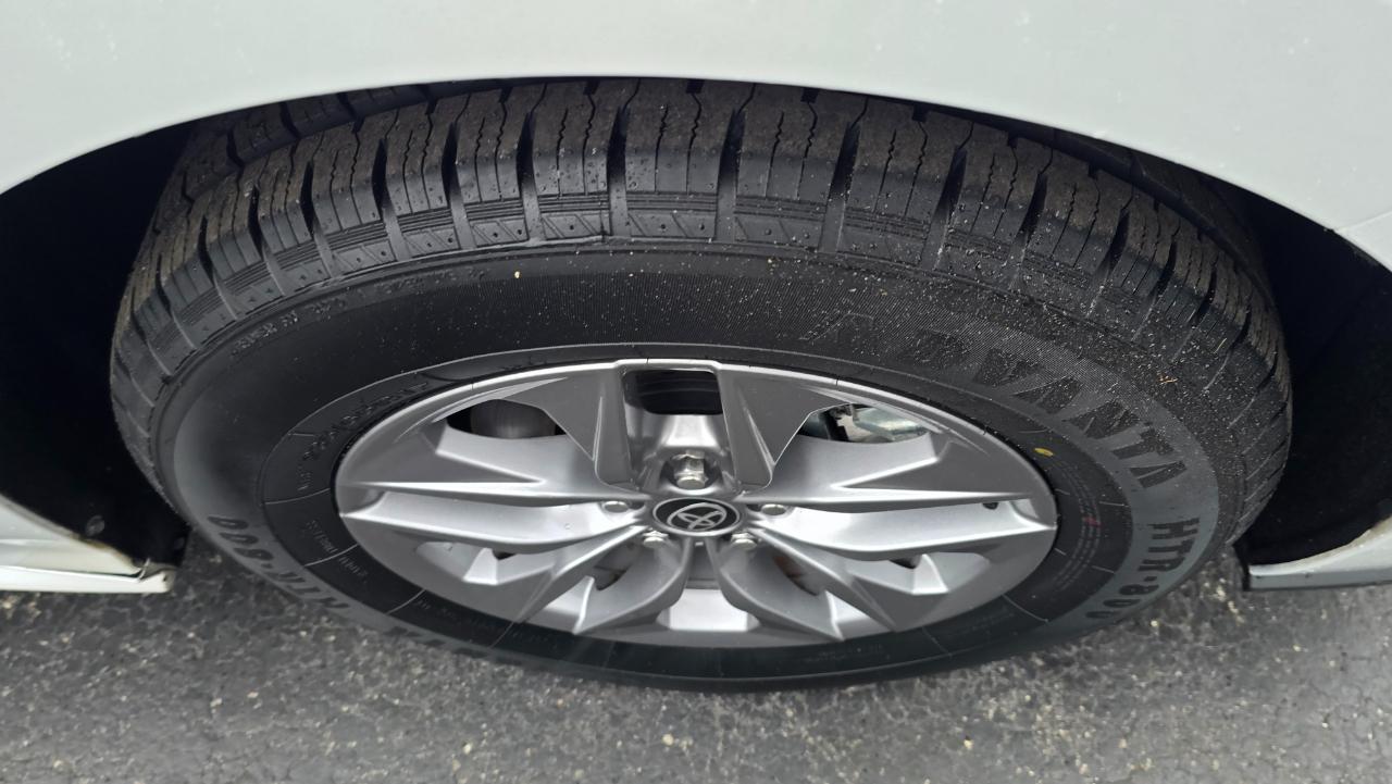 Toyota Sienna XLE 7-Passenger 2022