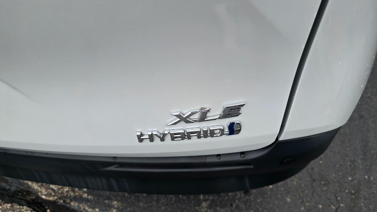 Toyota Sienna XLE 7-Passenger 2022