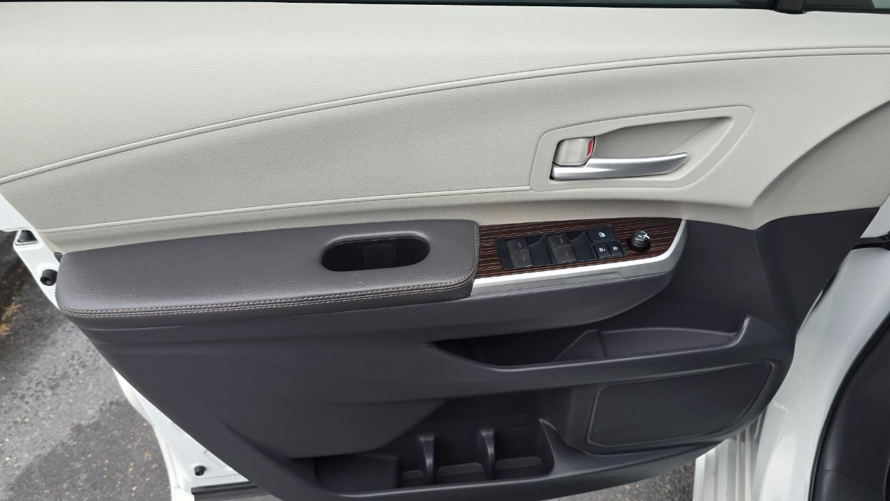 Toyota Sienna XLE 7-Passenger 2022