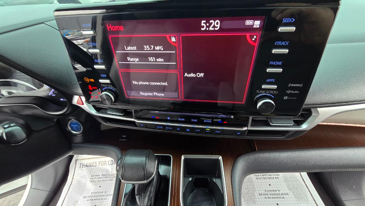 Toyota Sienna XLE 7-Passenger 2022