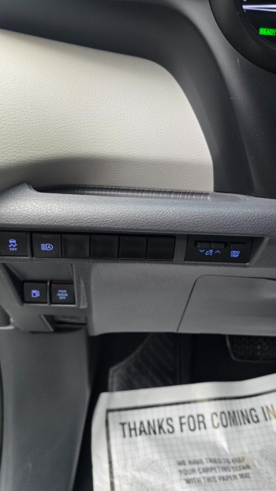 Toyota Sienna XLE 7-Passenger 2022