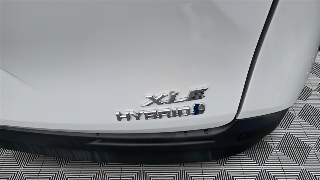 Toyota Sienna XLE 7-Passenger 2022