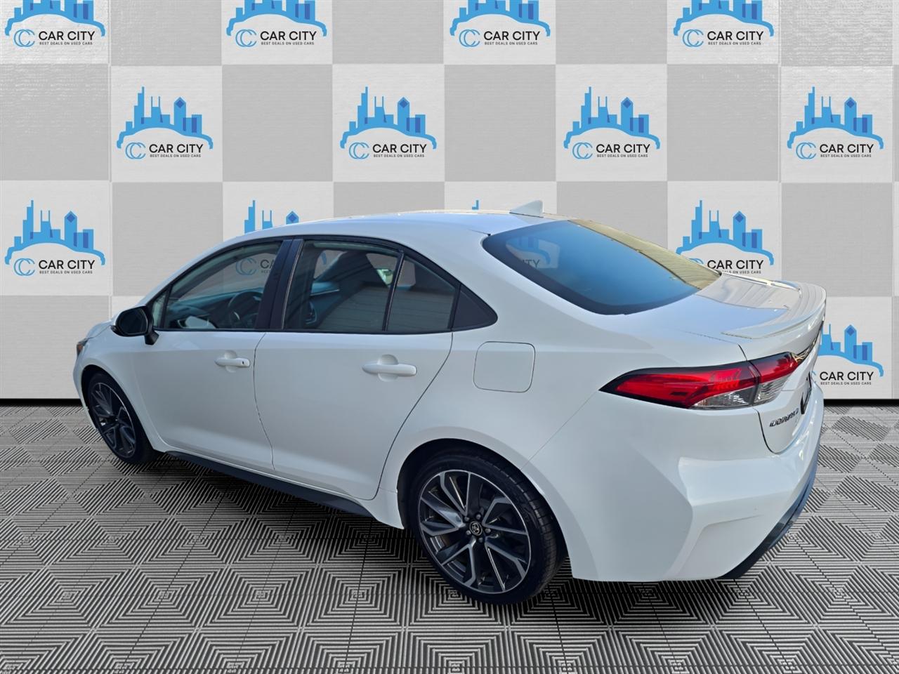Toyota Corolla SE 2020